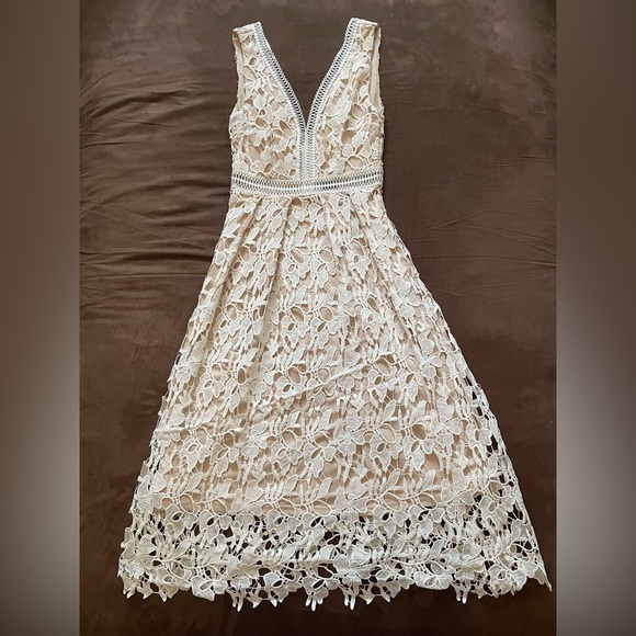 Romeo & Juliet Couture Dresses & Skirts - Romeo + Juliet Couture Dress